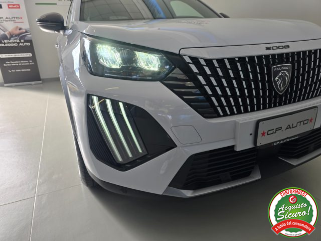 PEUGEOT 2008 usata, con Vetri oscurati