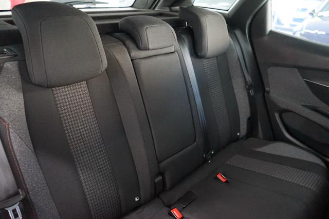 PEUGEOT 3008 usata, con Fari LED