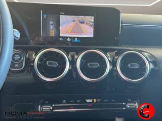MERCEDES-BENZ A 180 usata, con Leve al volante