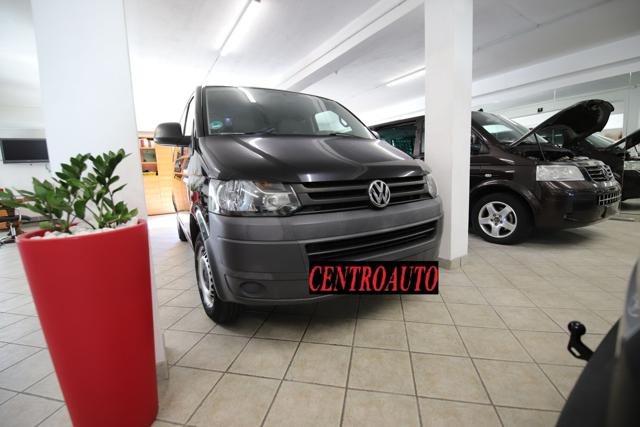VOLKSWAGEN Transporter usata, con Autoradio