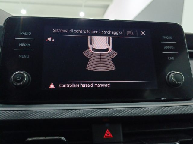 SKODA Kamiq usata, con Bracciolo