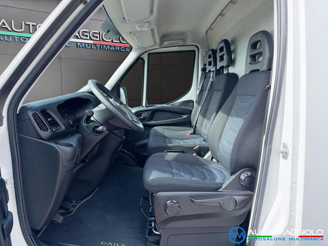 IVECO Daily usata, con Cruise Control