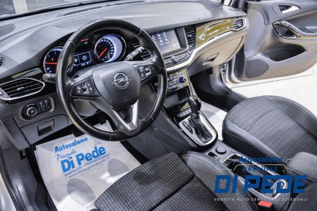 OPEL Astra usata, con Volante in pelle