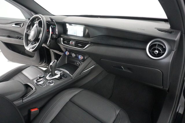 ALFA ROMEO Stelvio usata, con Volante multifunzione