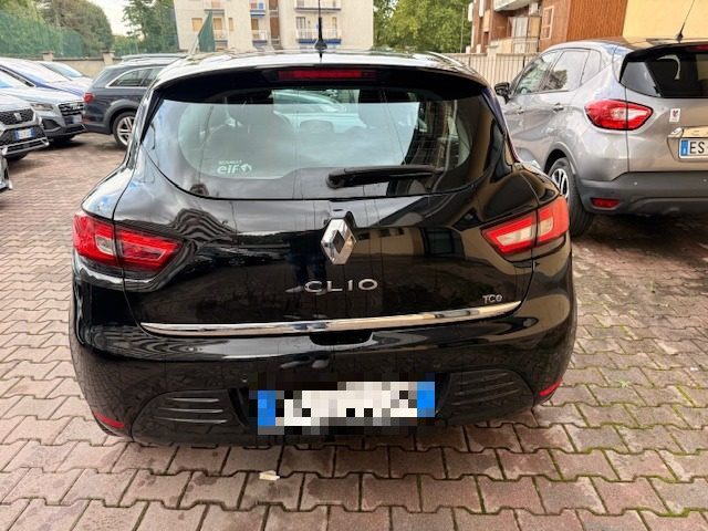RENAULT Clio usata, con Alzacristalli elettrici