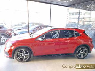 MERCEDES-BENZ GLA 200 usata, con Autoradio