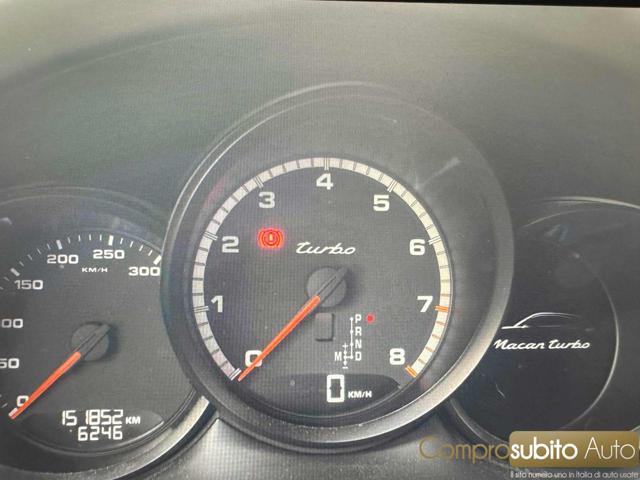 PORSCHE Macan usata, con Fendinebbia