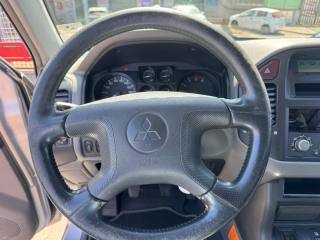 MITSUBISHI Pajero usata, con Chiusura centralizzata
