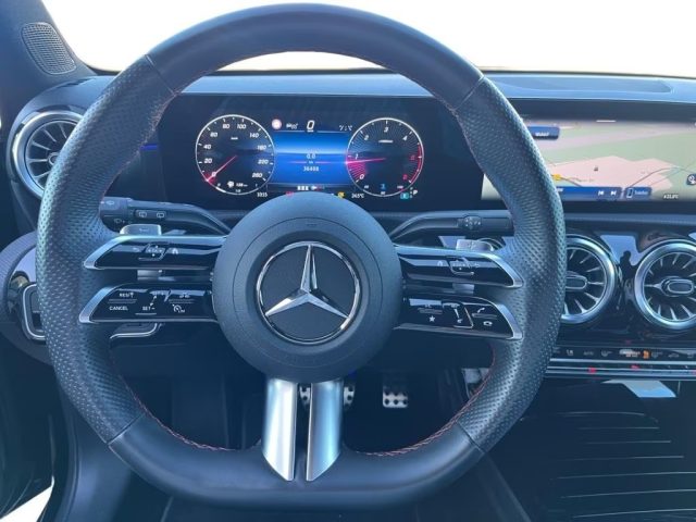 MERCEDES-BENZ A 200 usata, con Chiusura centralizzata