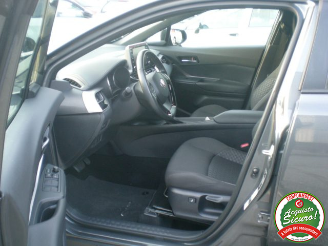 TOYOTA C-HR usata, con ESP