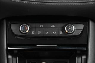 OPEL Grandland X usata, con Vetri oscurati