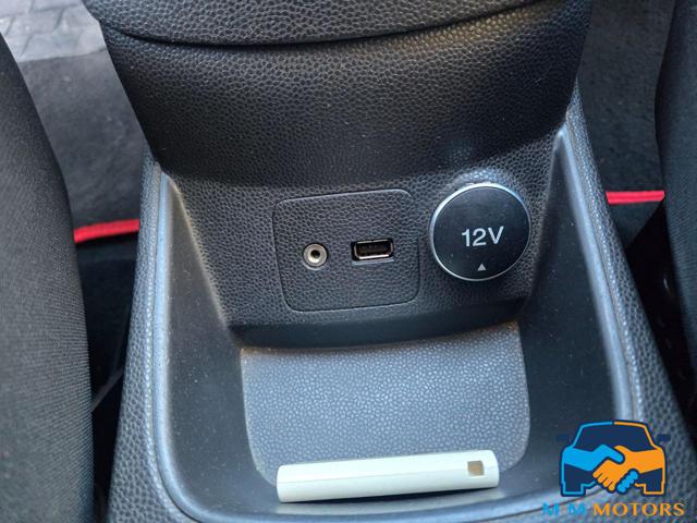 FORD Fiesta usata, con Sedile posteriore sdoppiato