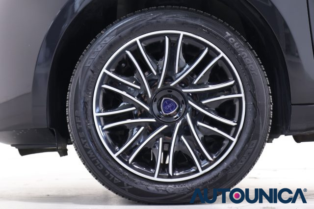 LANCIA Ypsilon usata, con Volante in pelle