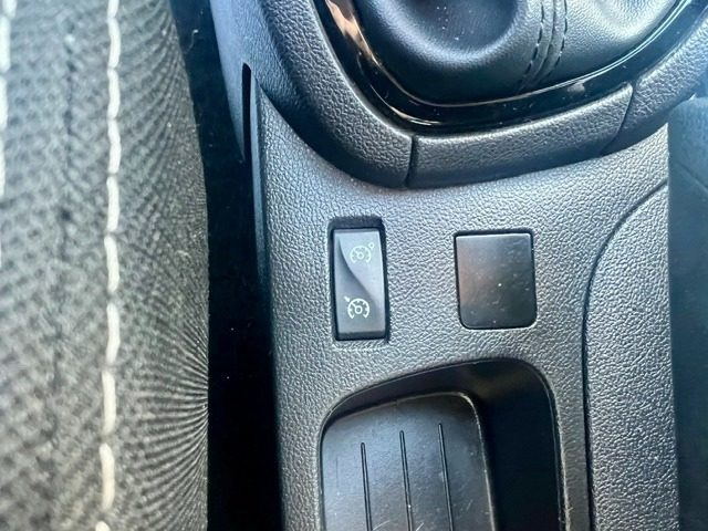 RENAULT Clio usata, con Servosterzo