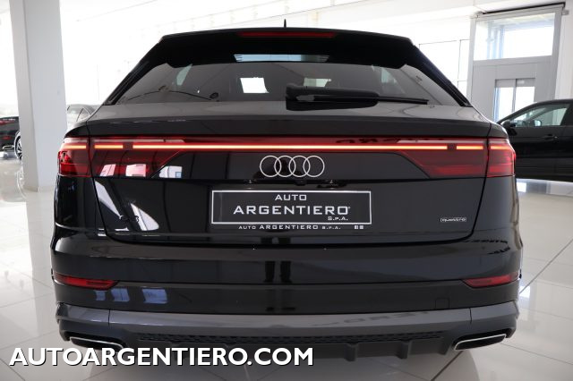 AUDI Q8 usata, con Alzacristalli elettrici