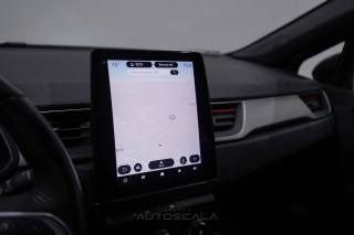 RENAULT Captur usata, con Volante in pelle