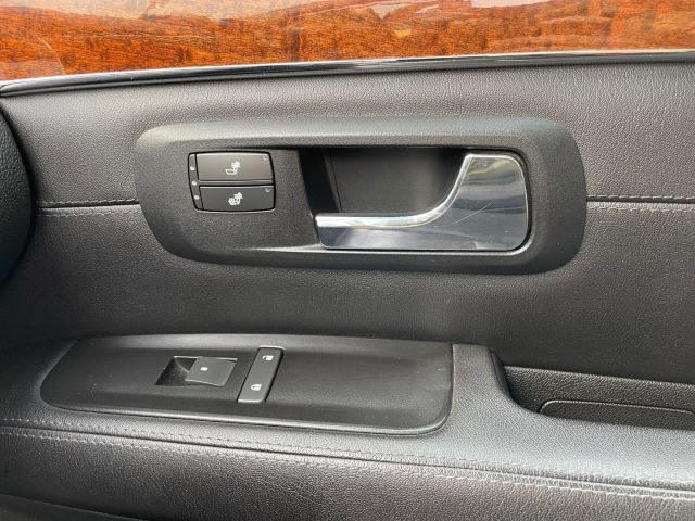 CADILLAC SRX usata, con Monitoraggio pressione pneumatici