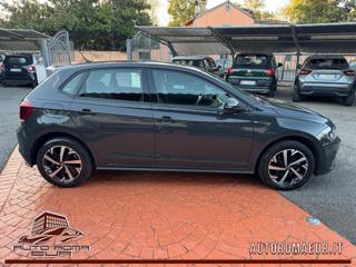 VOLKSWAGEN Polo usata, con Autoradio