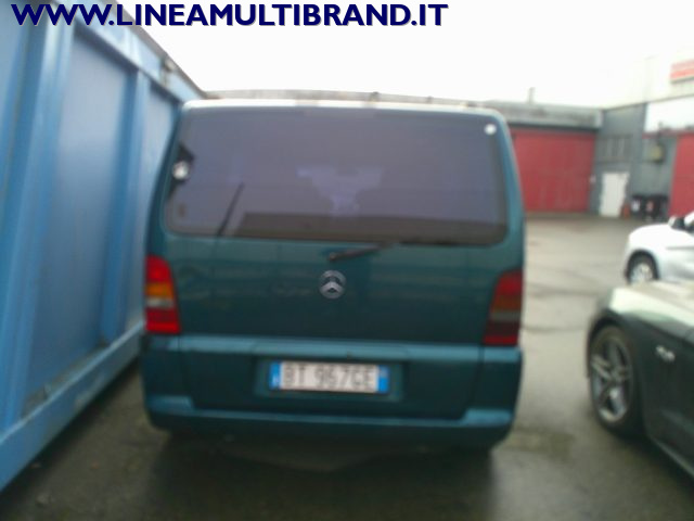 MERCEDES-BENZ V 220 usata, con Alzacristalli elettrici