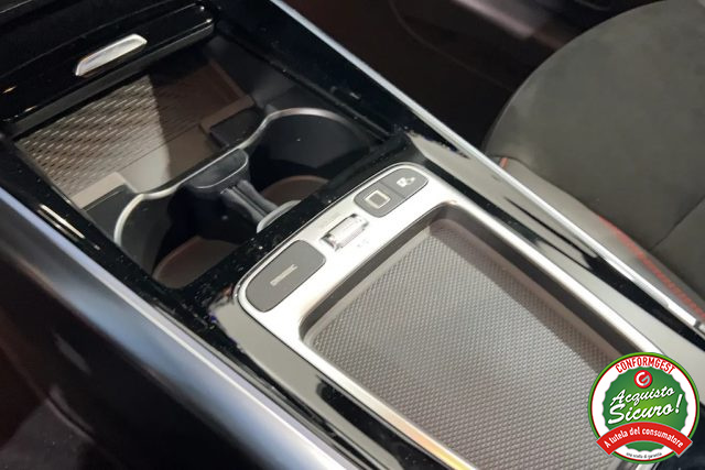 MERCEDES-BENZ GLA 200 usata, con Chiusura centralizzata