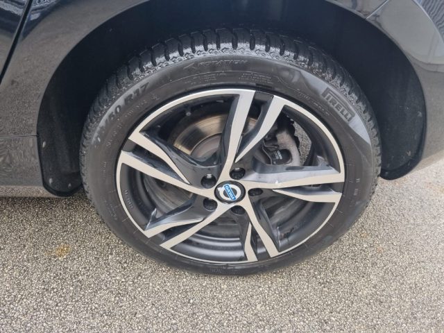 VOLVO V40 usata, con Airbag testa