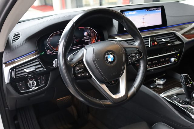 BMW 530 usata, con Luci diurne LED