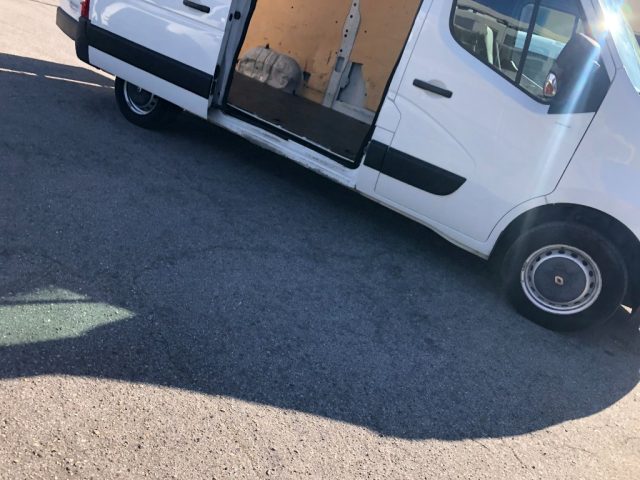 RENAULT Master usata, con Bracciolo