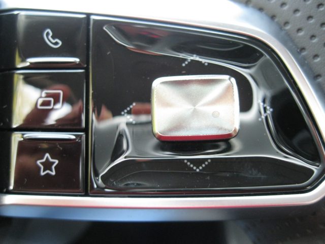 MG ZS usata, con Bracciolo