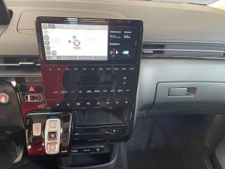 HYUNDAI Staria usata, con Servosterzo