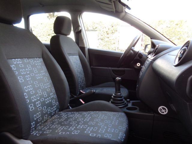 FORD Fiesta usata, con Controllo automatico clima