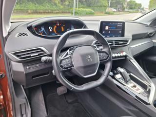 PEUGEOT 3008 usata, con Airbag