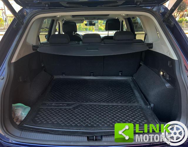 VOLKSWAGEN Tiguan Allspace usata, con Park Distance Control
