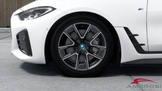 BMW i4 usata 7