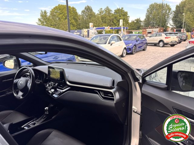 TOYOTA C-HR usata, con ESP