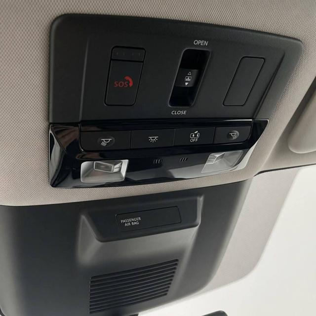 NISSAN Qashqai usata, con Sedile posteriore sdoppiato
