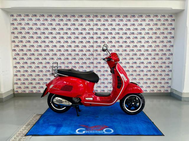 VESPA GTS 300 Super usata 2