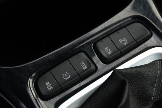 OPEL Crossland usata, con Controllo vocale