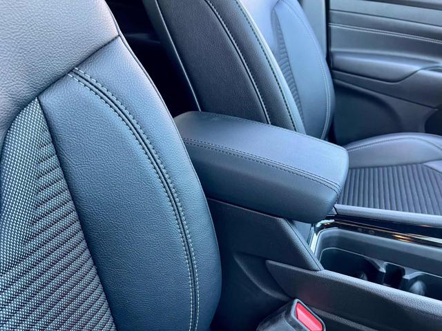 JEEP Compass usata, con Sedile posteriore sdoppiato