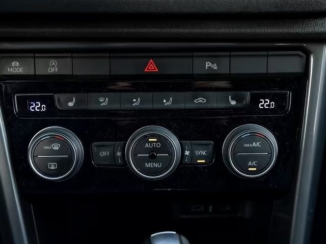 VOLKSWAGEN T-Roc usata, con Cronologia tagliandi