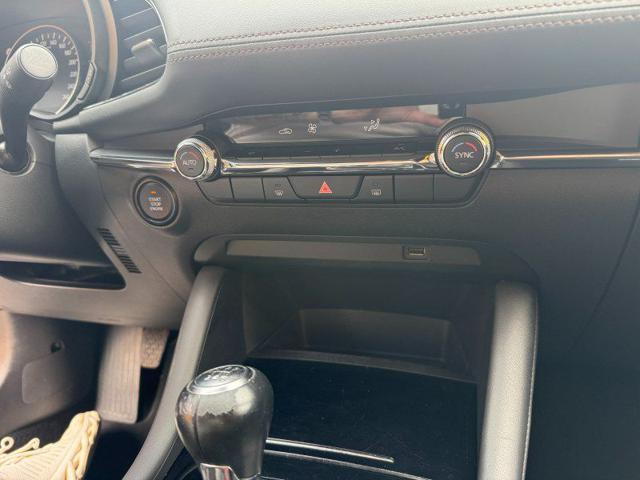 MAZDA 3 usata, con Pneumatici quattro stagioni