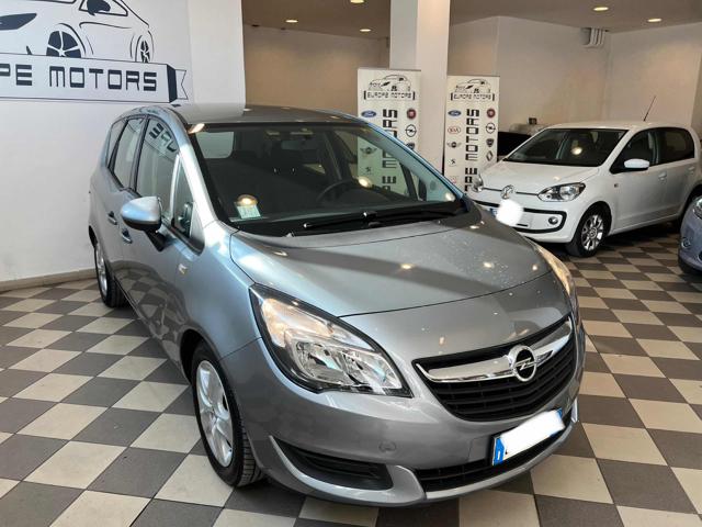 OPEL Meriva usata, con Airbag