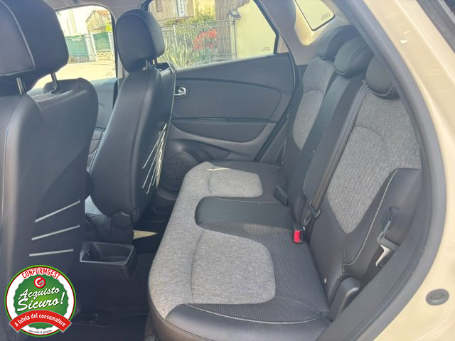 RENAULT Captur usata, con Controllo automatico clima