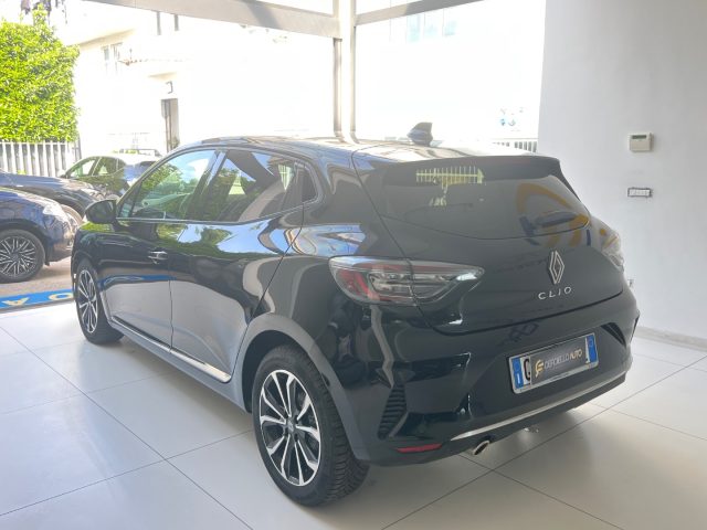 RENAULT Clio usata, con Autoradio