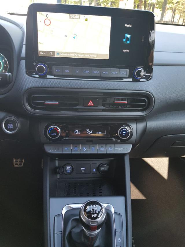 HYUNDAI Kona usata, con Autoradio
