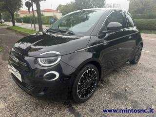 FIAT 500 La Prima Berlina 42 kWh