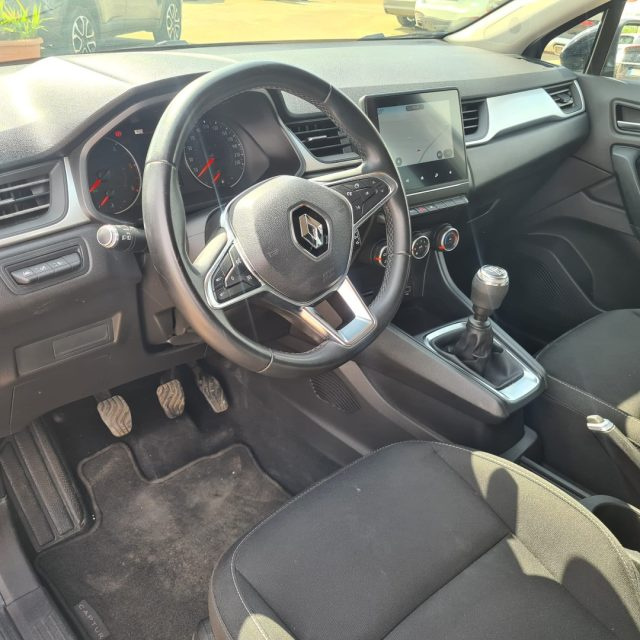 RENAULT Captur usata, con Sistema di navigazione