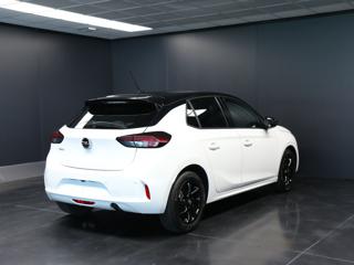OPEL Corsa usata, con Airbag laterali
