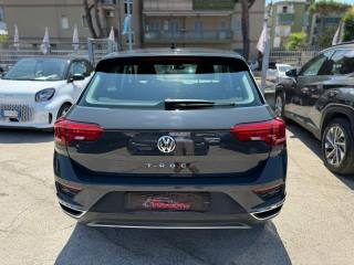 VOLKSWAGEN T-Roc usata, con Alzacristalli elettrici