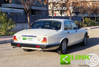 JAGUAR Sovereign usata, con Autoradio