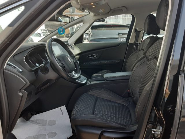 RENAULT Scenic usata, con Interni in pelle